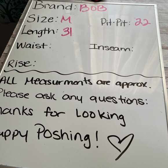 Bob Mackie Wearable Art Oversized Butterfly Tie Neck Blouse Size M - Picture 9 of 9